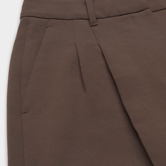 NWT Aritzia The Effortless Pant - Crepette Rich Mocha Brown 8 - Picture 7 of 7